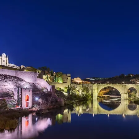 El Palacete De San Juan De Reyes