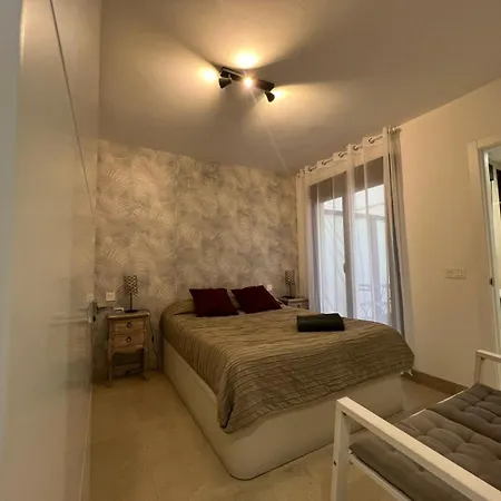 El Palacete De San Juan De Reyes Toledo