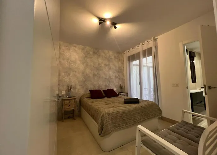 El Palacete De San Juan De Reyes Toledo